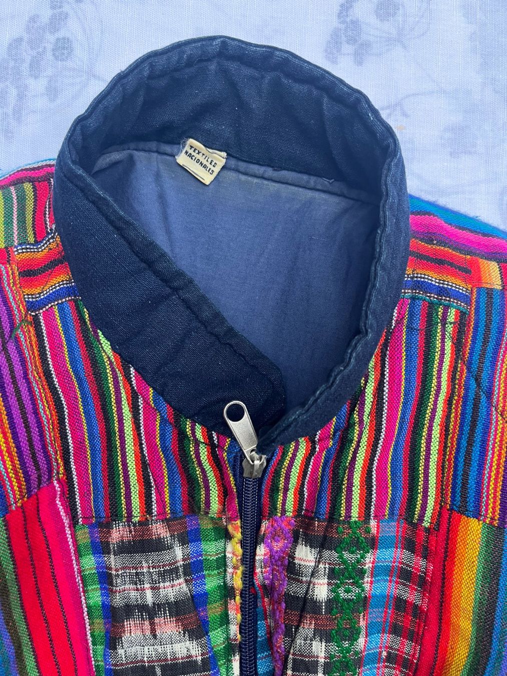 Vestes: Veste Textiles Nacionales multicolore – D'occasion à Lausanne par ame_d5rv 1