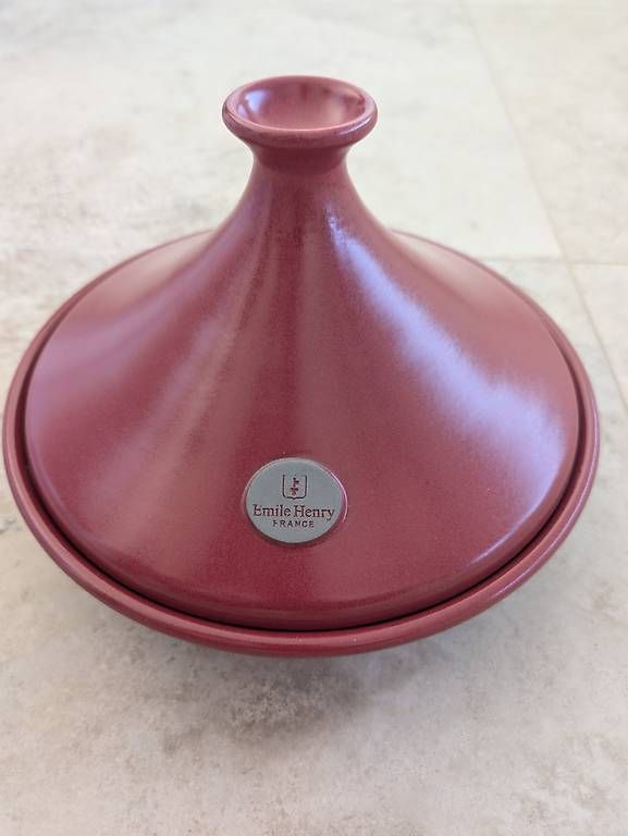 Töpfe: Tajine 28cm von Emile Henry – Gebraucht aus Rupperswil von funkygianchi