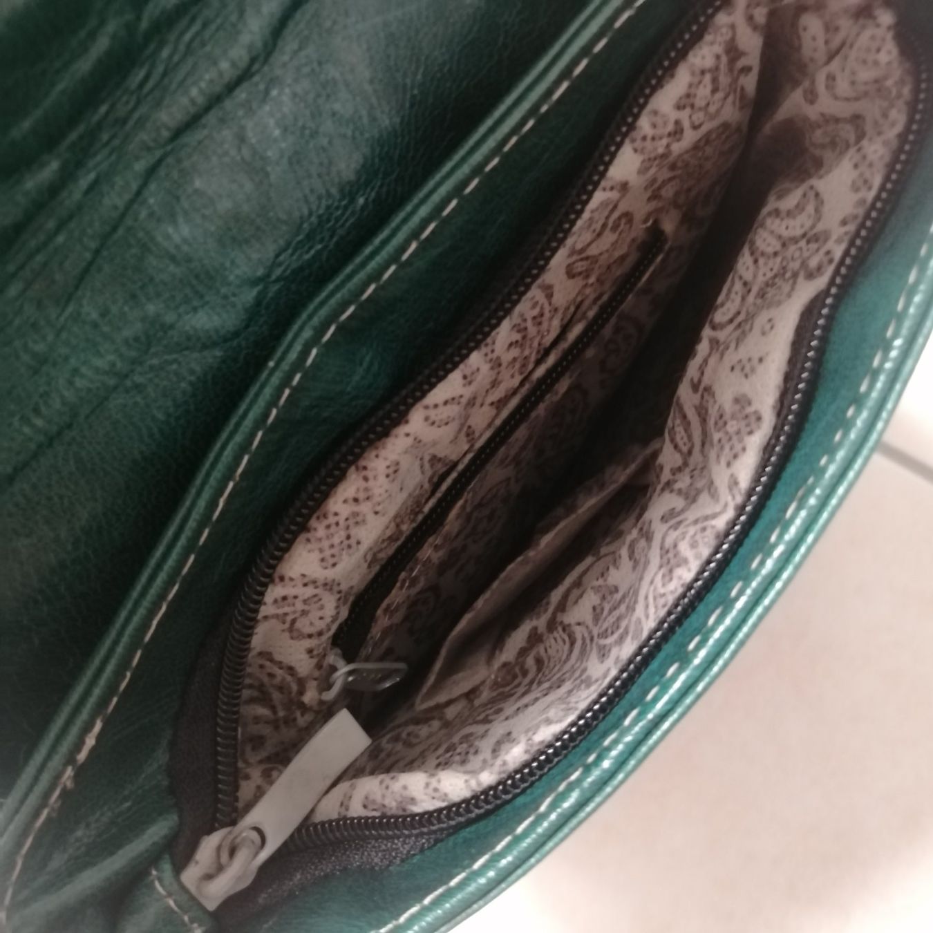 Borse da donna: Tasche Damen (Leder) – Usato da Henau venduto da AXAA 2