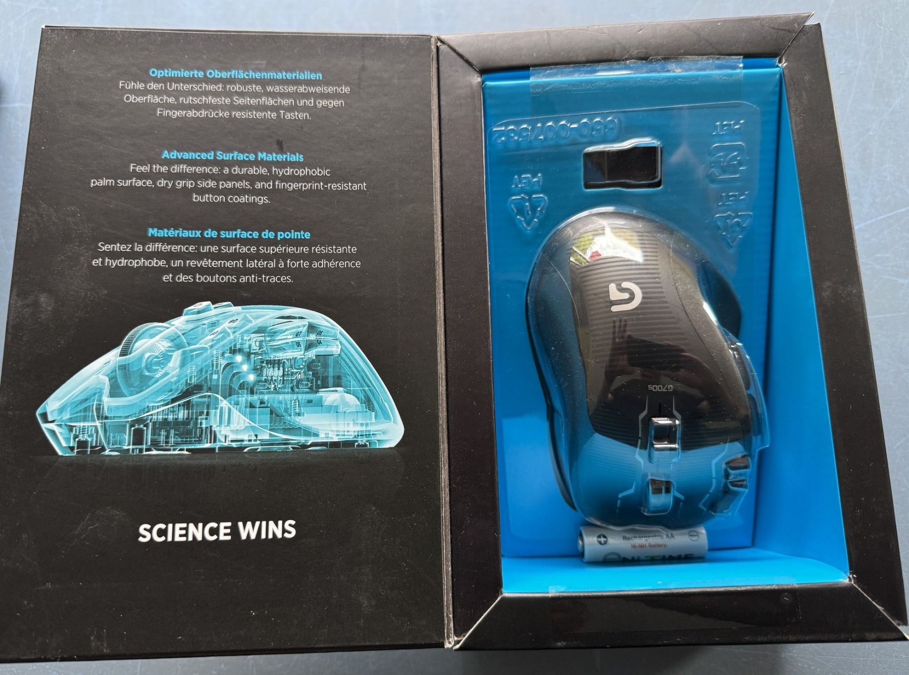 Logitech Souris: Logitech G700s Rechargeable Gaming Mouse – D'occasion à Rütschelen par Freeku