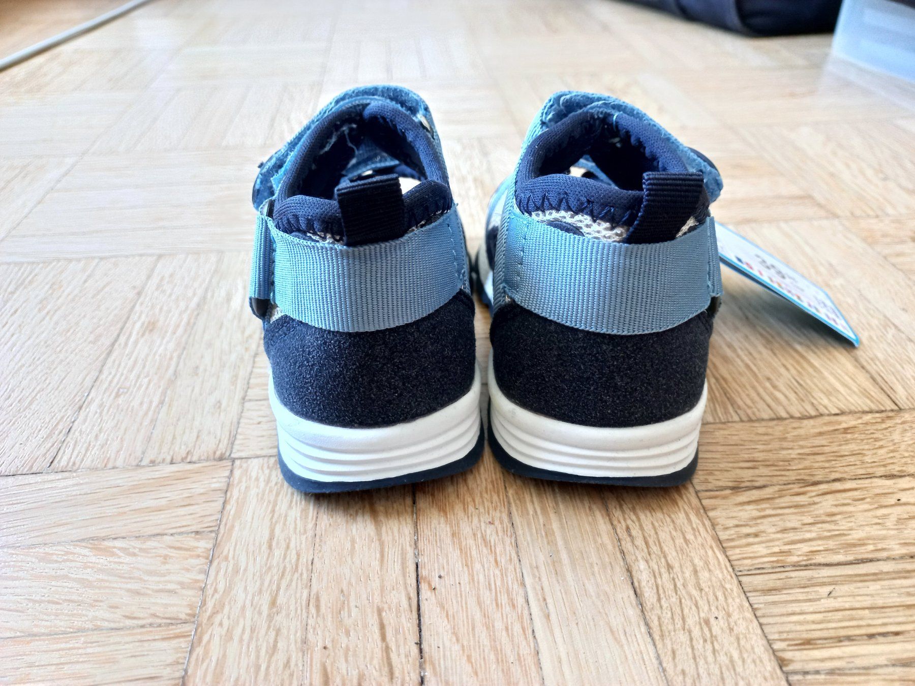 Scarpe per ragazzi: neue Kinder Sandale – Nuovo e nell'imballaggio originale da Langnau am Albis venduto da kit_l9h5 2