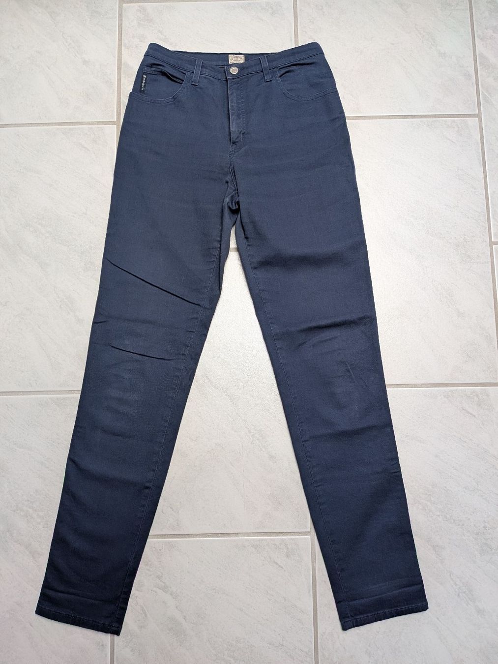 Armani Pantaloni: Armani Hose 29 – Usato da Küssnacht am Rigi venduto da schweizerrose