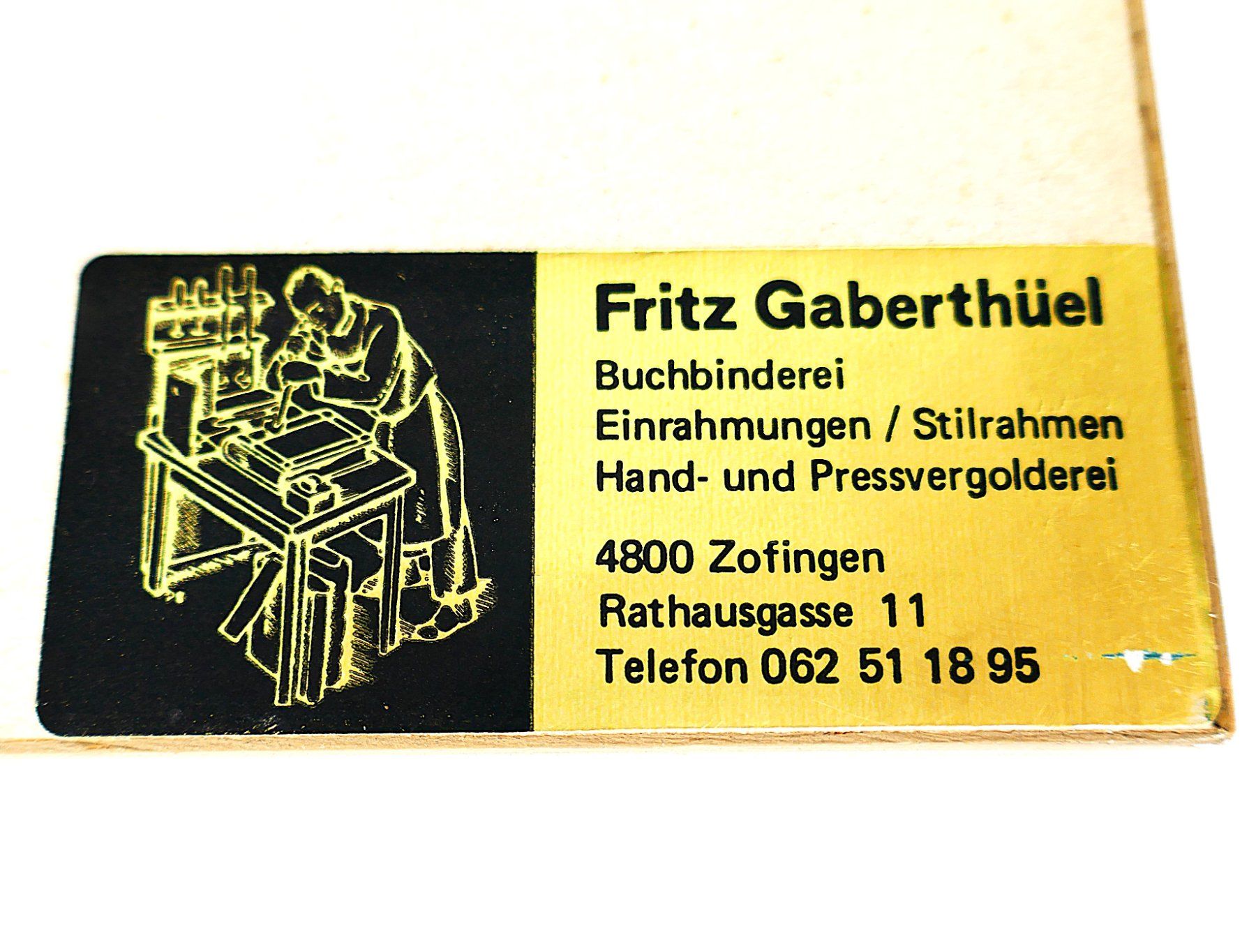 Dipinti: Gemälde: Caspar von Hertenstein mit seinem Panner – Usato da Urtenen-Schönbühl venduto da Restwert_Schoenbuehl 2