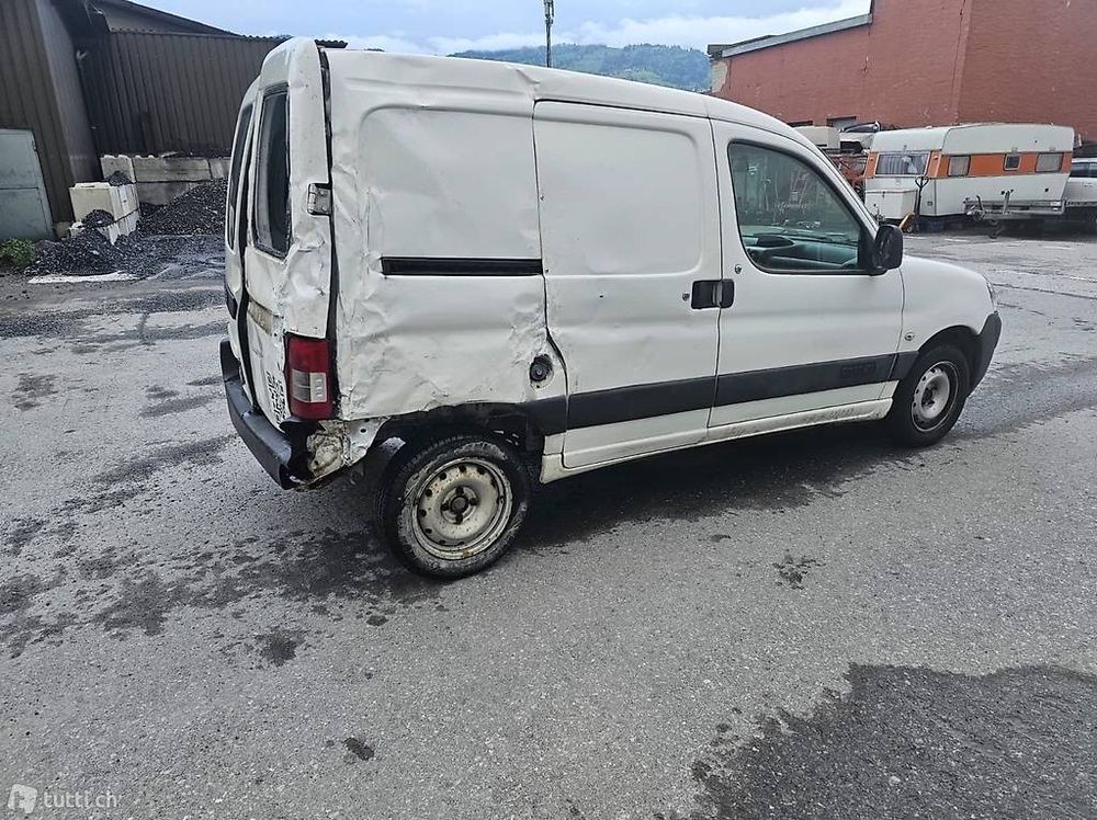 Citroën Automobili: Citroën Berlingo 1,6HDI b04 2007 jg nur 800fr 94000km – Usato da AG venduto da mic_xj6s 3