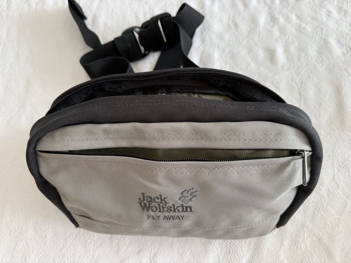 Sacs: Jack Wolfskin Tasche - Bauchtasche – D'occasion à Uster par Schangnau87
