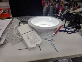 LED Einbauleuchte CHAL 200 LED3000-840 HF RSB