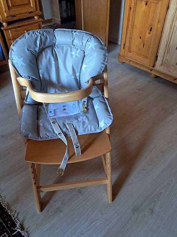 Chaises hautes: Siège enfant – D'occasion à Courgenay par jpp50 1