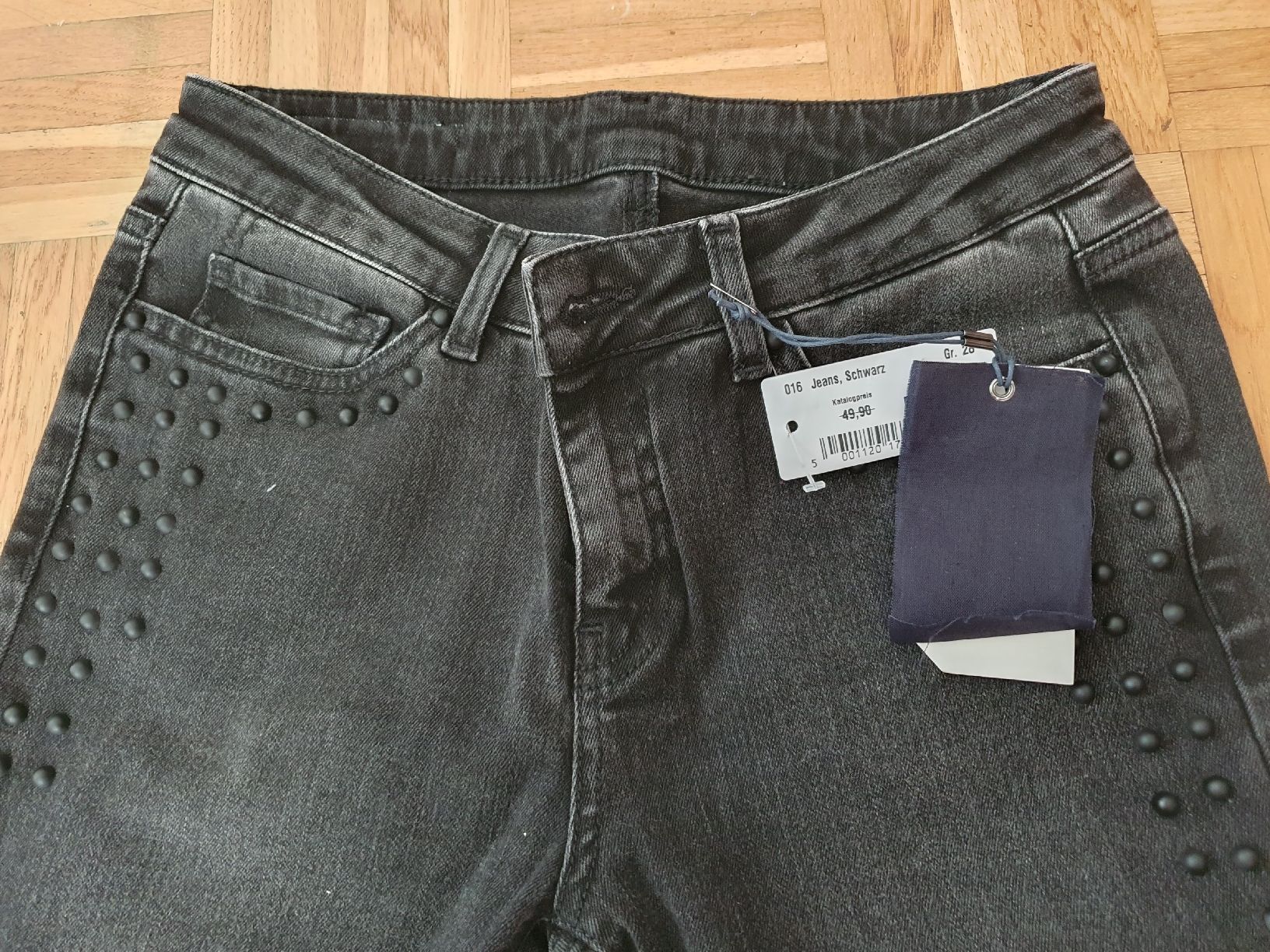 Jeans: neue schwarze Jeans – Nuovo e nell'imballaggio originale da St. Gallen venduto da 1811123