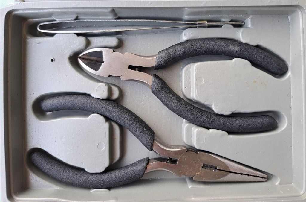 Tutti gli attrezzi: Feinmechaniker-Werkzeug, 25-teilig – Usato da Schlieren venduto da Rcaliforni 1