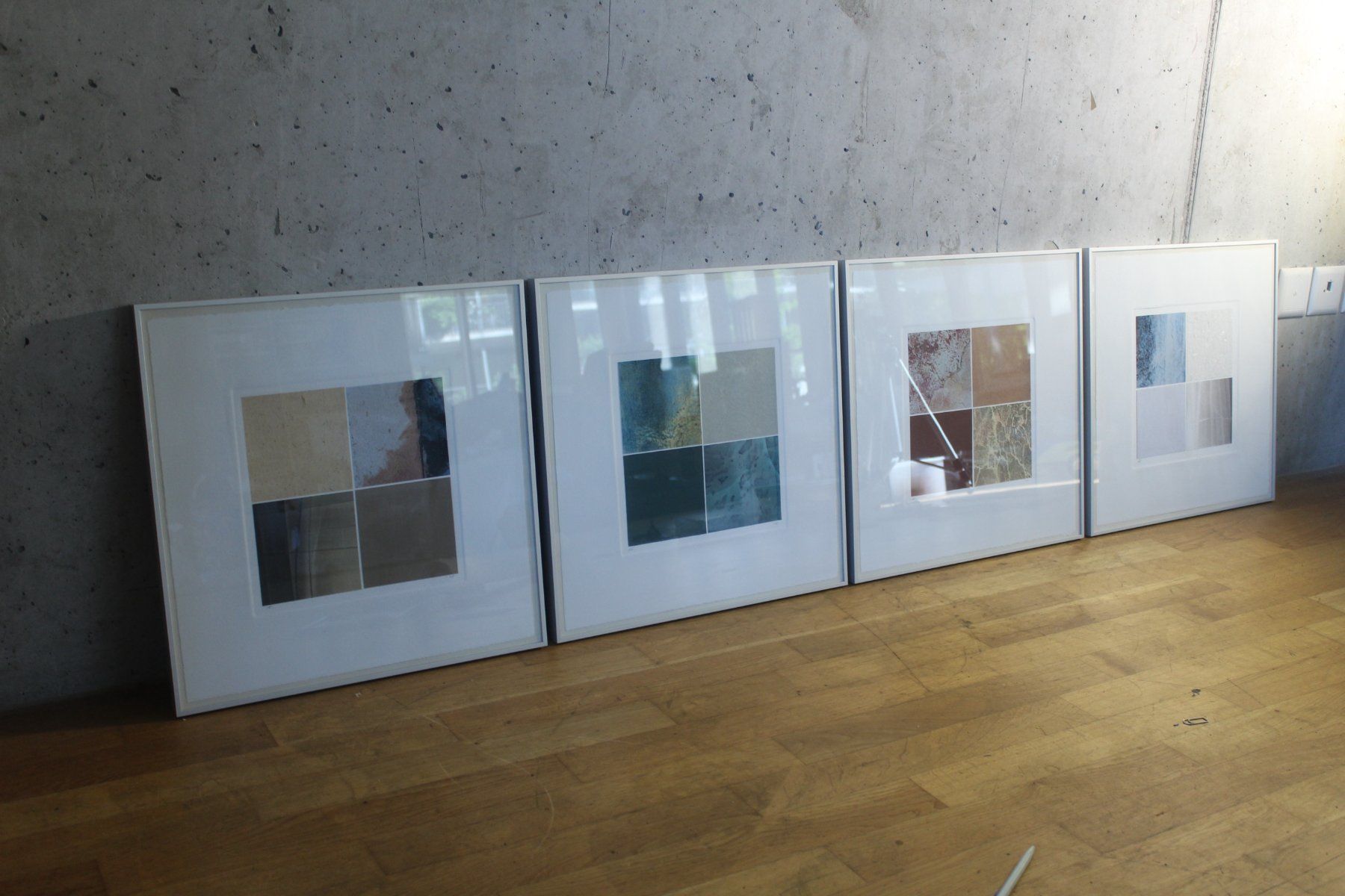 Tableaux: 4x Gemälde / Collage, ELEMENTE, signiert & gerahmt, 2008 – D'occasion à Bern par Vitaneuf 7