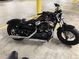 Harley Davidson XL1200