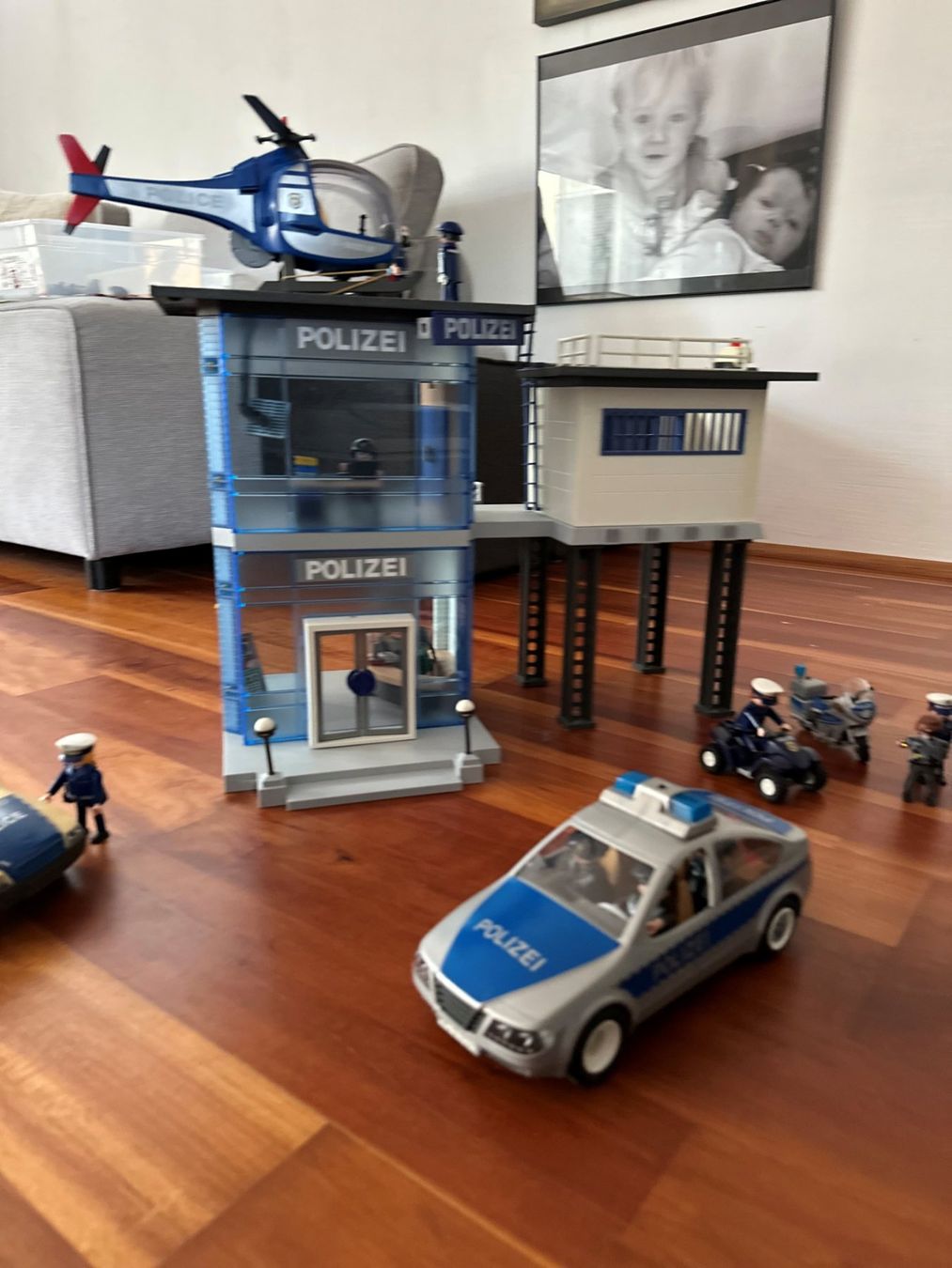 Playmobil Giocattoli: Playmobil Polizei Station mit Gefängnis – Usato da Sursee venduto da Romana6