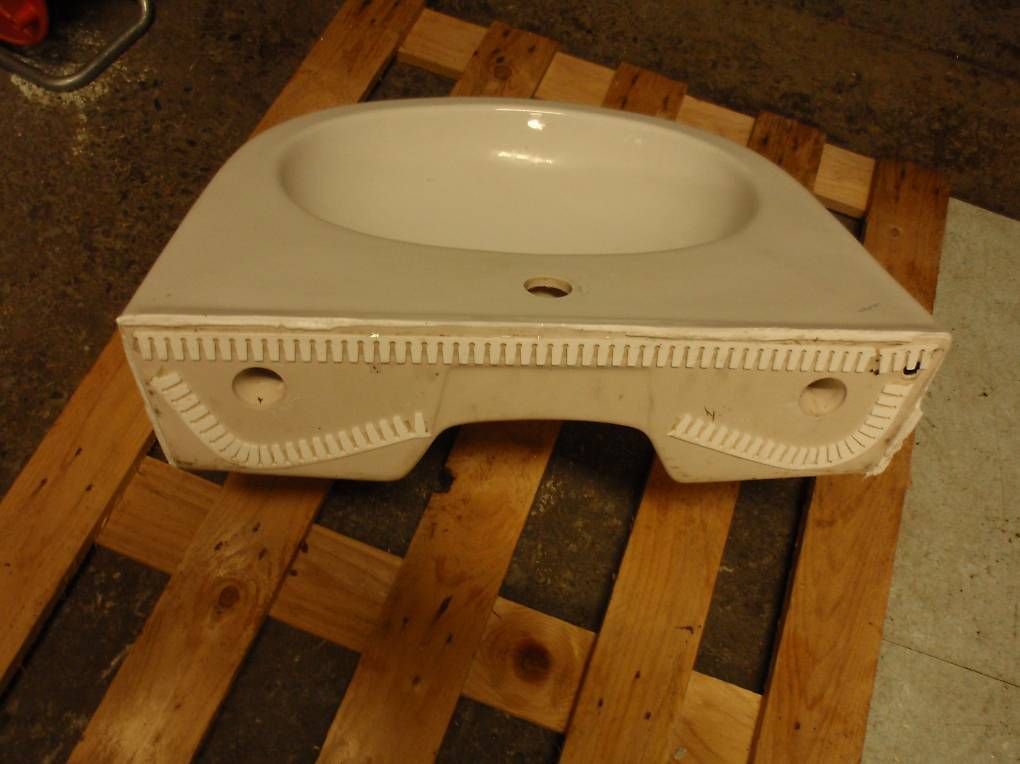 Laufen Lavabi & lavandini: Lavabo Laufen Typ 1116.2 – Usato da Thörishaus venduto da Bauteilboerse_T-haus 2