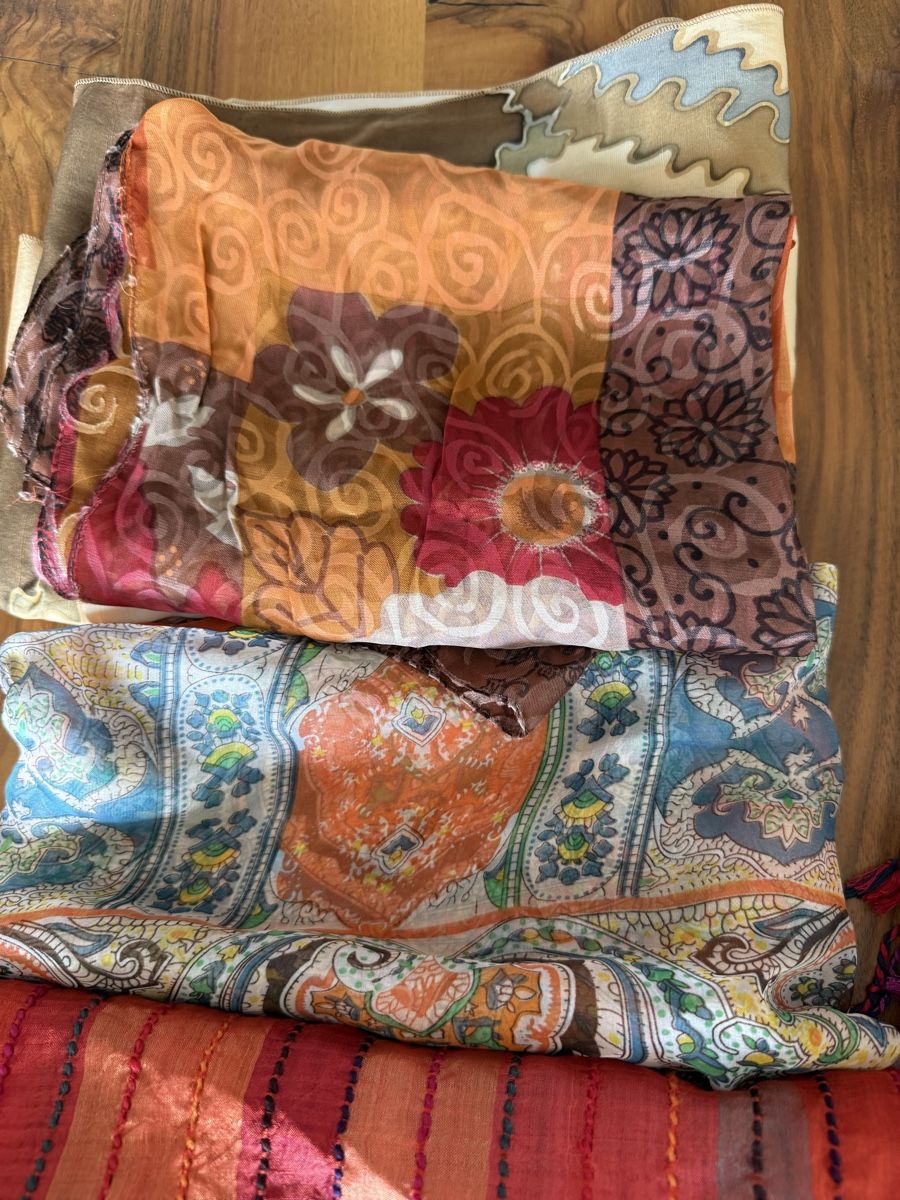 Foulard & Sciarpe: Schalset, 9 Stück, Seide, Viskose, Mod – Usato da Bellmund venduto da estrella01 1