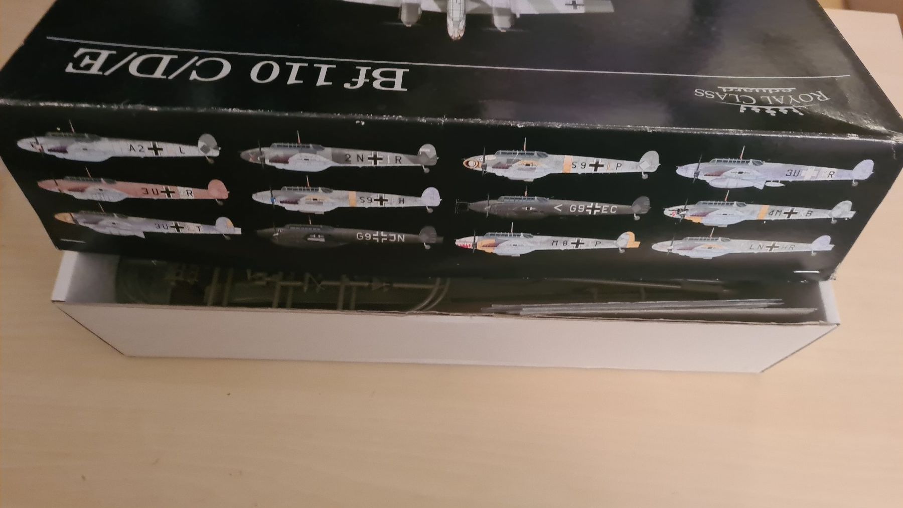 Kit di modellismo & Modellini statici: 1:48 Messerschmitt Bf 110 C/D/E - Royal Class Eduard R0005 – Usato da Bassersdorf venduto da jackbmw 1