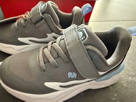 Elefanten Schuhe neu Gr. 28