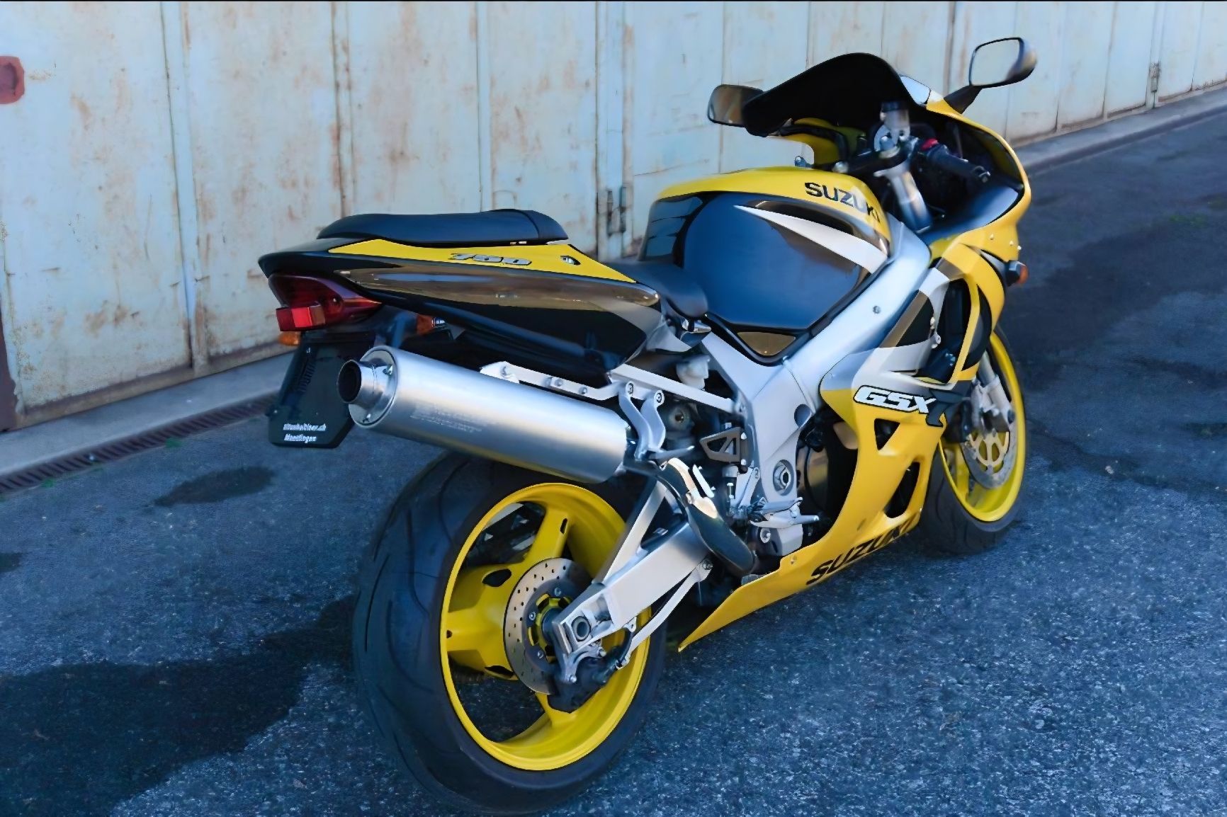 Suzuki Route: Suzuki GSX-R 750 – D'occasion à Purasca par Scetro 4