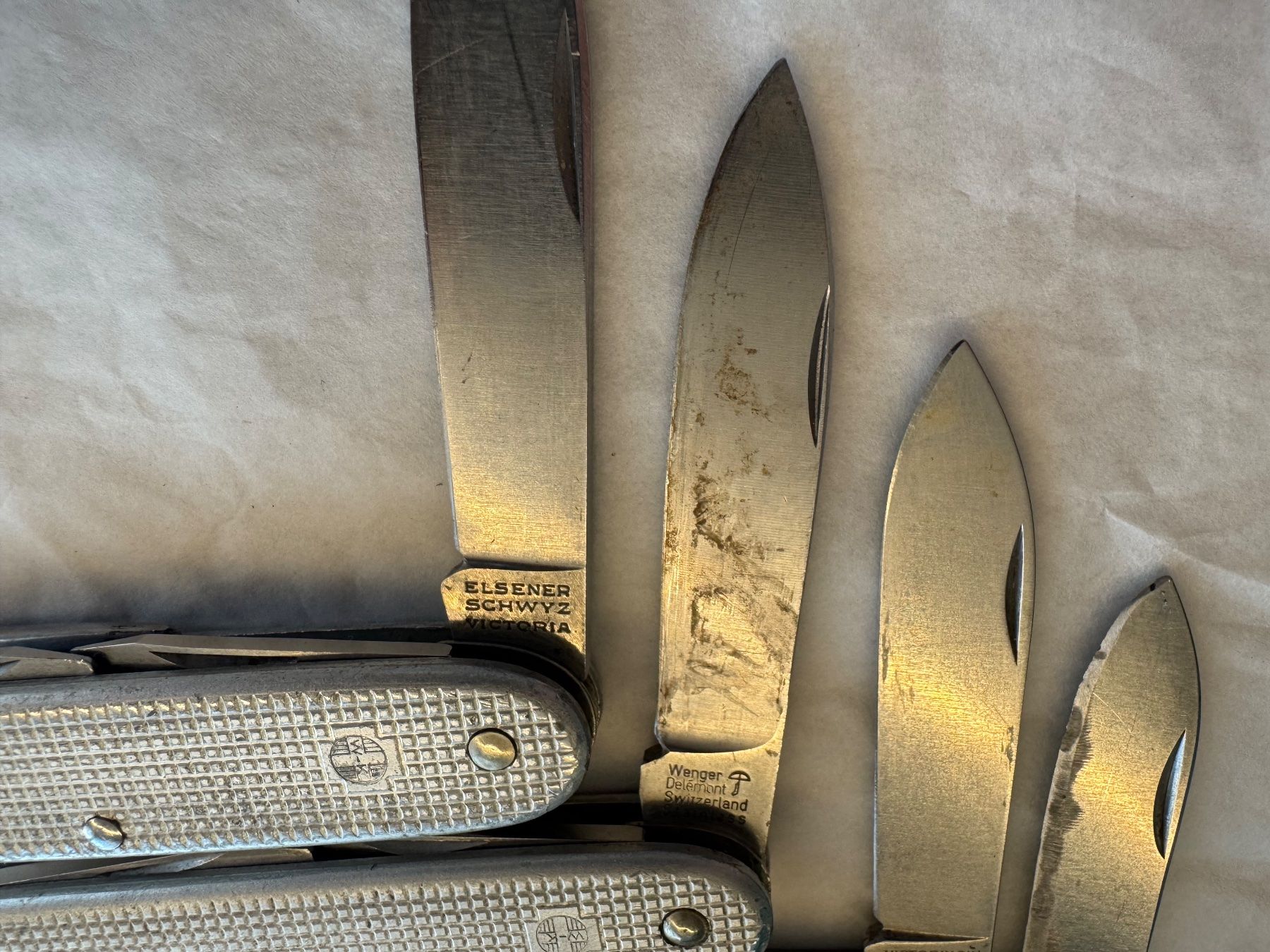 Schweizer Armee Coltelli tascabile: Schweizer Soldatenmesser Victorinox – Usato da Kestenholz venduto da Sackmesser67 4