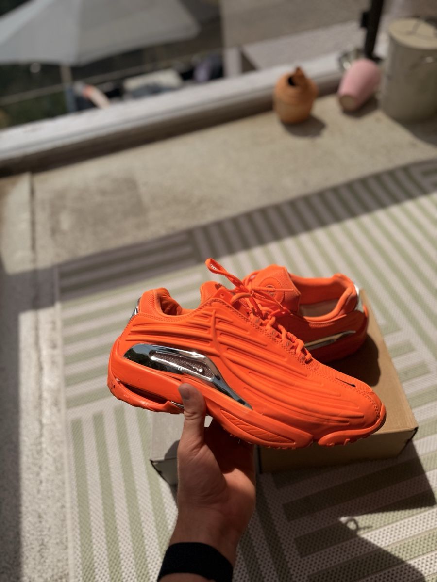 Scarpe da uomo: Nocta Hot Step ll Orange – Usato da Lausanne venduto da mil_2s88