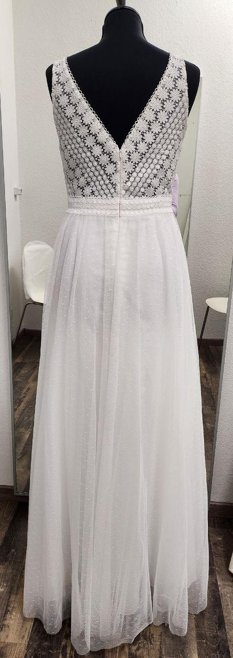 Vestiti: Brautkleid Ivory – Nuovo (secondo la descrizione) da Uster venduto da VMT. 3