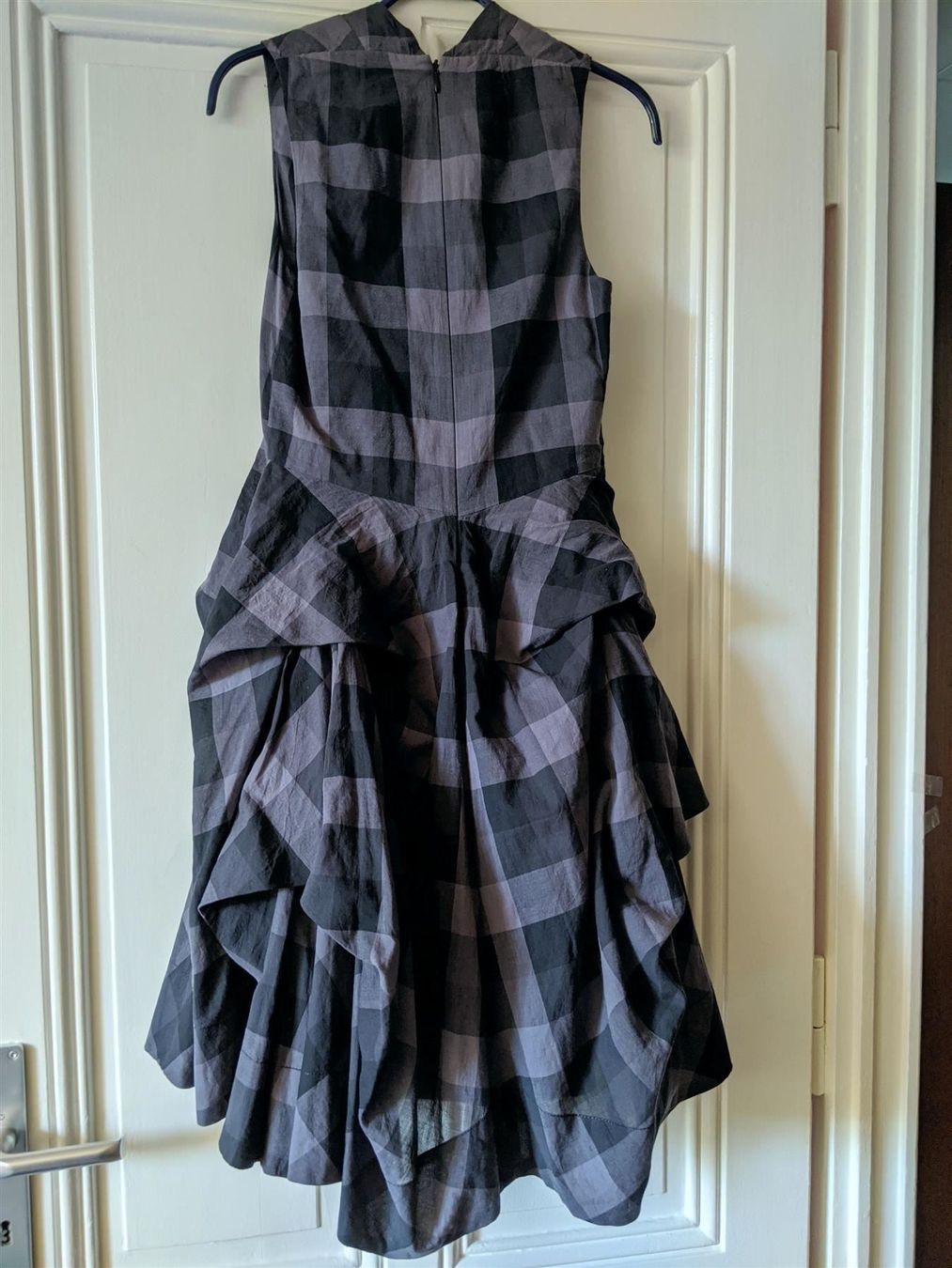 Allsaints Kleider: ALLSAINTS : Robe carrelée "crinoline" 36-38 – Neu (gemäss Beschreibung) aus Petit-Lancy von lilycerise 2