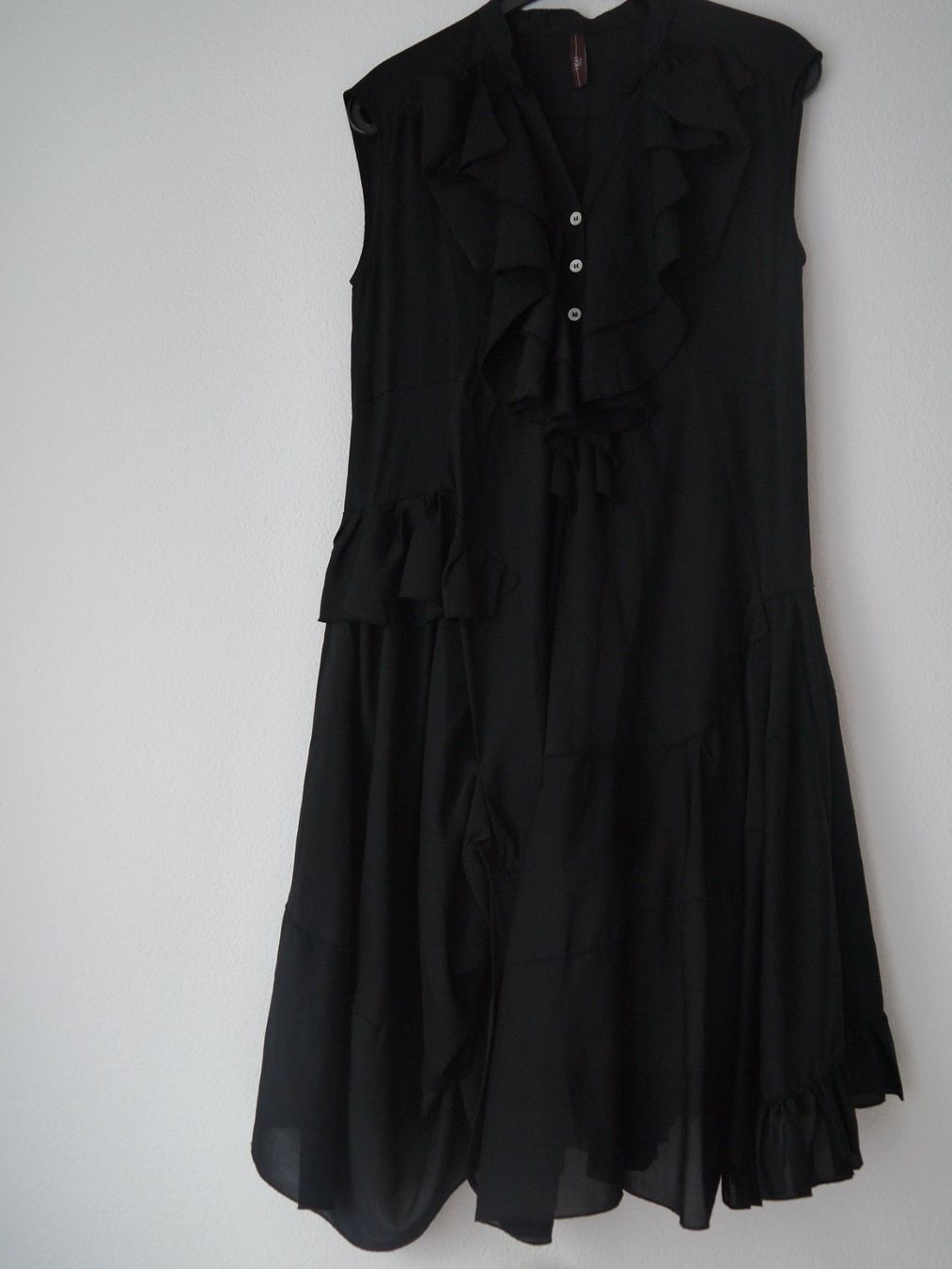 High Vestiti: HIGH USE Kleid – Usato da Hagendorn venduto da Blaf 9