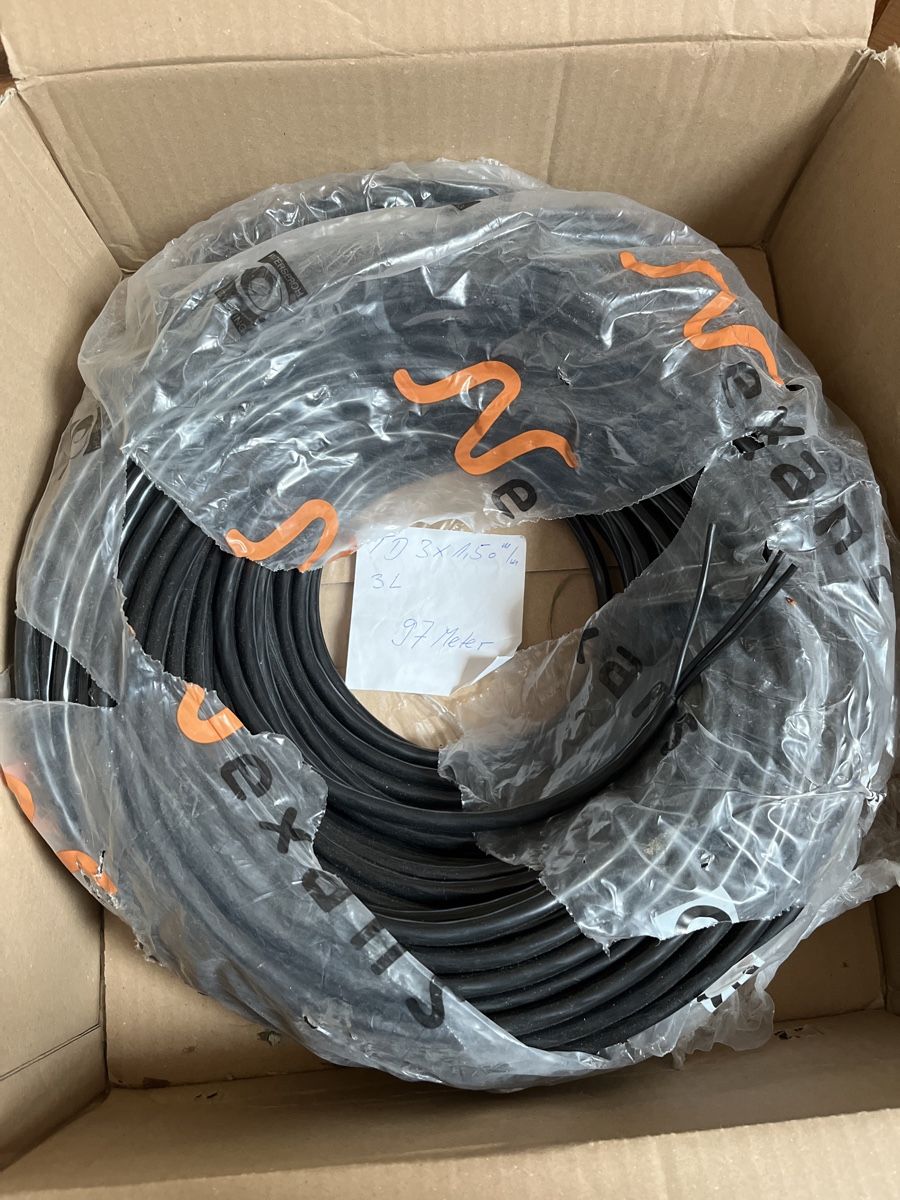Cavi: Kabel TD 3x1.50mm2 – Nuovo (secondo la descrizione) da Bärschwil venduto da yamaha022
