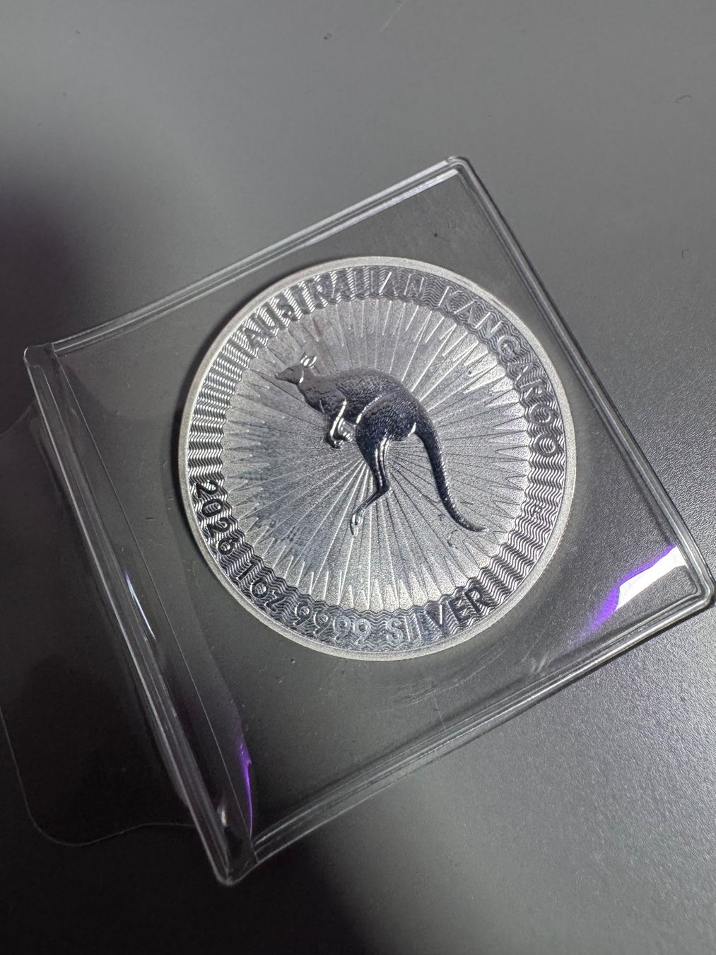 Toutes les monnaies: Australian Kangaroo 2016 1 oz Silber 9999 Perth Mint – Neuf (Voir description) à Zunzgen par noa_wd92