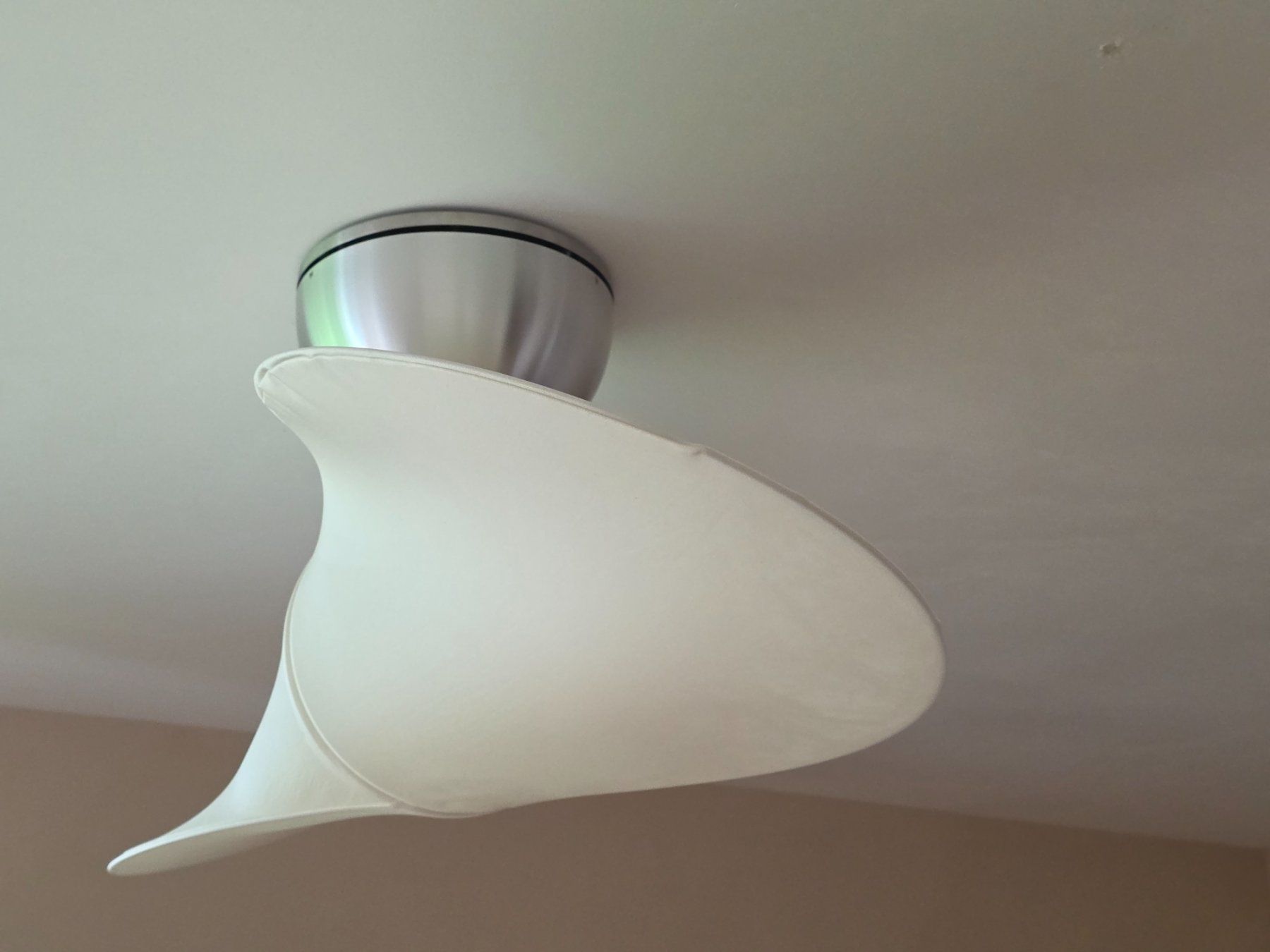 Ventilatori: Serien Lighting Propeller Deckenventilator – Usato da Dietikon venduto da deineSolutions 6