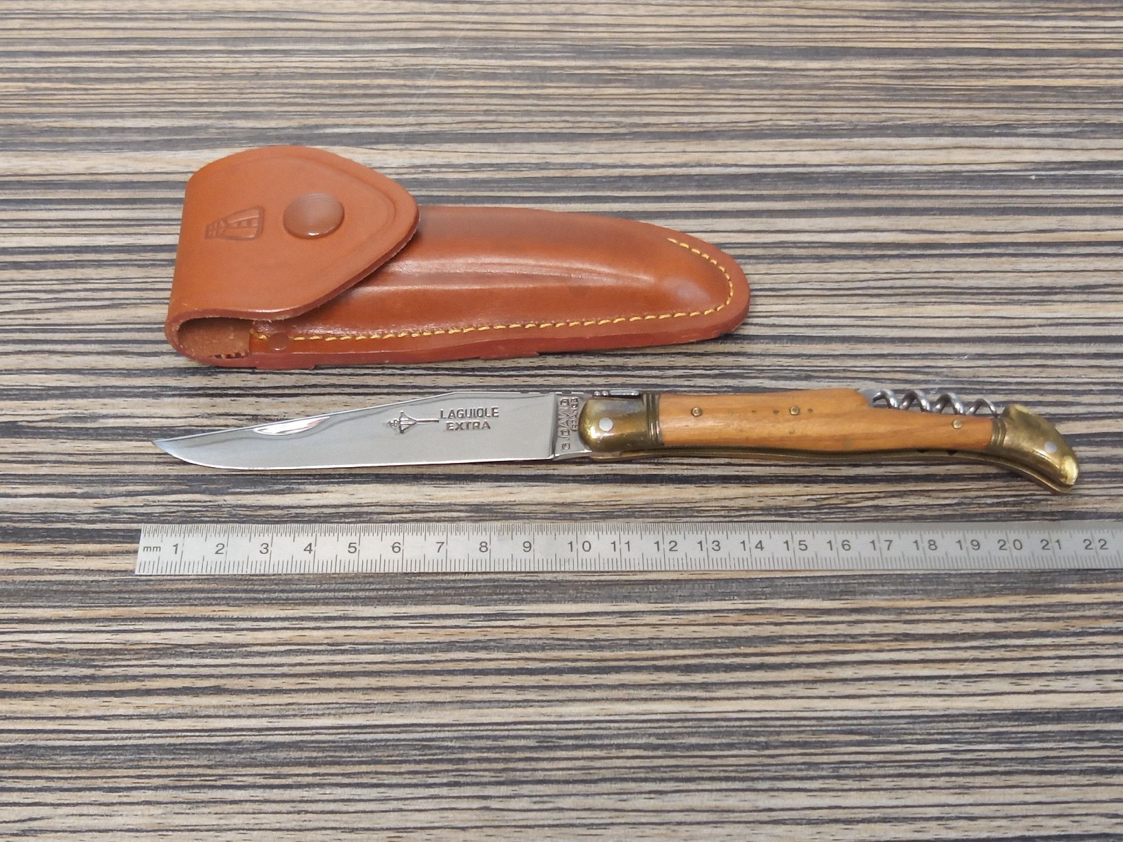 Laguiole Accessoires: Klappmesser mit Korkenzieher von Laguiole Extra G. David – D'occasion à Reiden par Zofi-Brocki