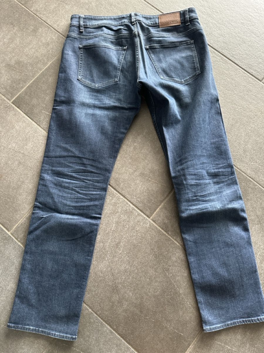 Hugo Boss Jeans: BOSS Jeans blau W34 L32 – Usato da Wileroltigen venduto da torro11 3