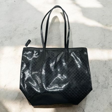 Sac Shopping Lacoste noir en PVC