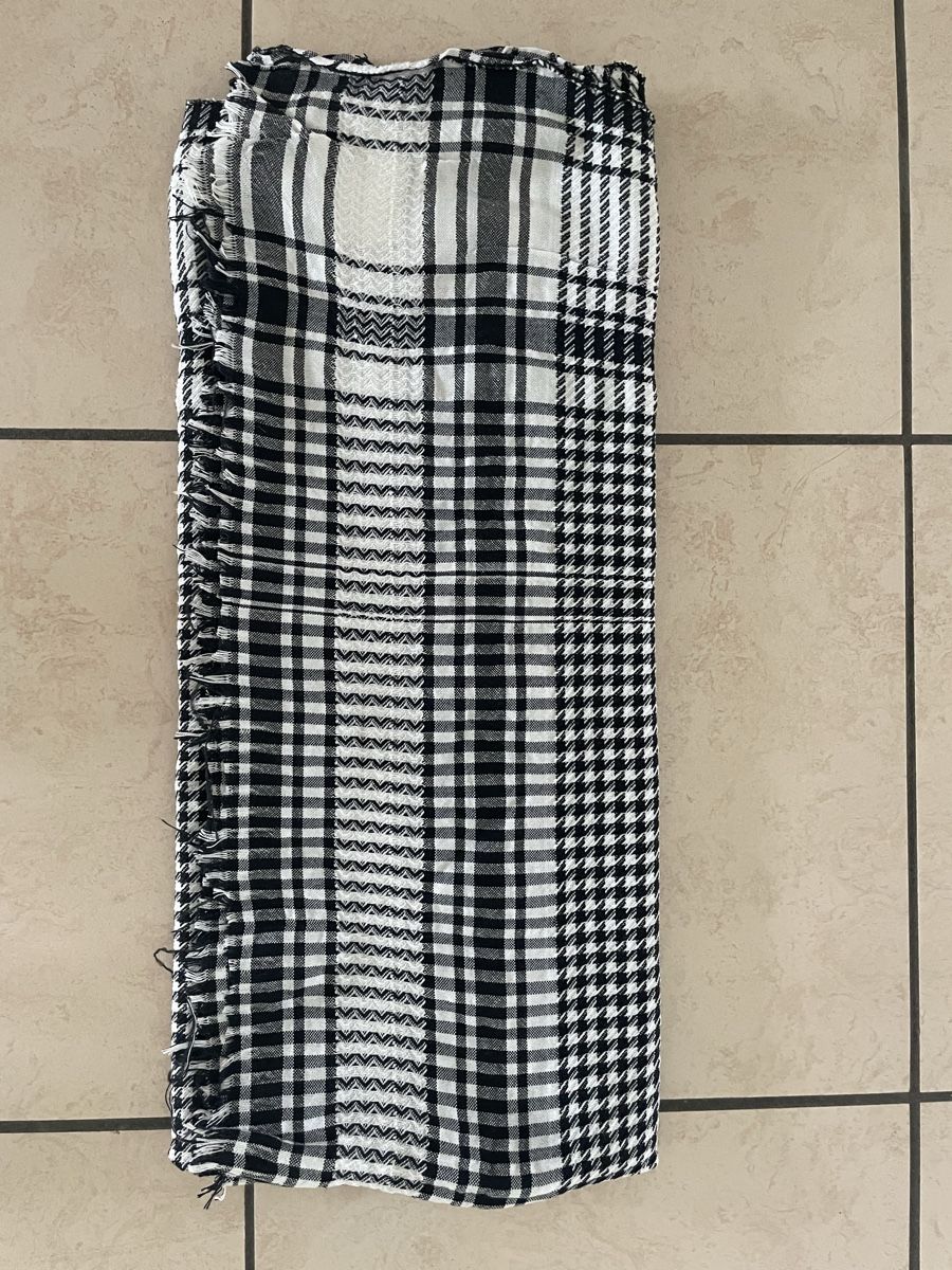 Foulards & écharpes: Keffiyeh – D'occasion à Pregassona par REEUP 3