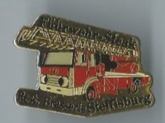 Feuerwehrauto / Pin