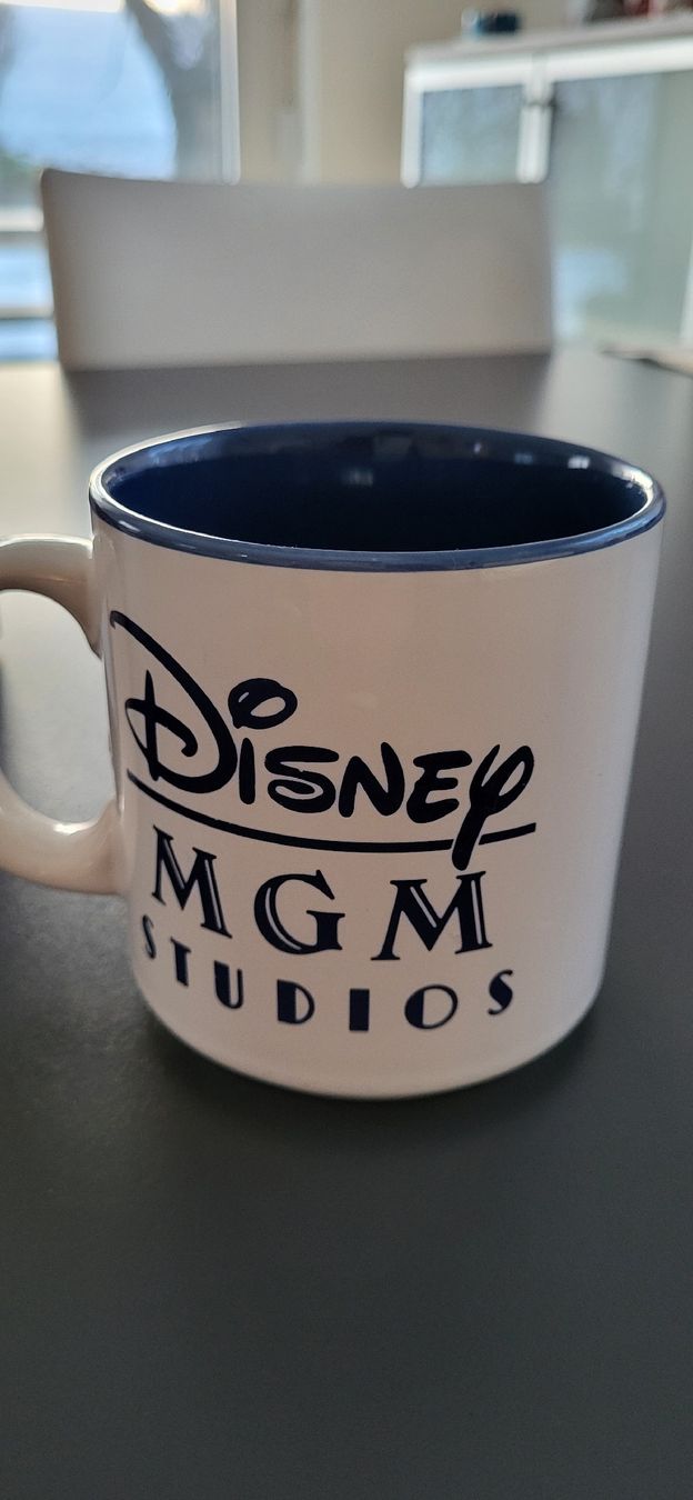 Disney Tazze: Disney MGM Studios Tasse, Sammlertasse – Nuovo (secondo la descrizione) da Merenschwand venduto da Boonie 2