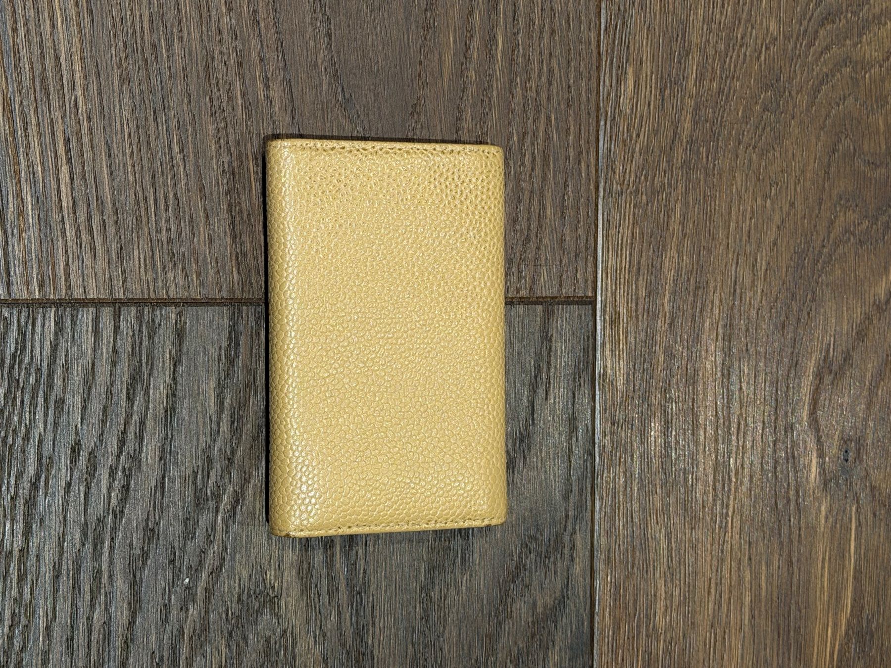 Chanel Autres vêtements & accessoires: Chanel Schlüssel-Etui – D'occasion à Münchenbuchsee par arouse.swiss 1