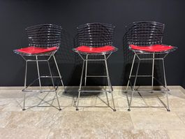 Knoll Bertoia Barhocker mit rotem Sitzenkissen