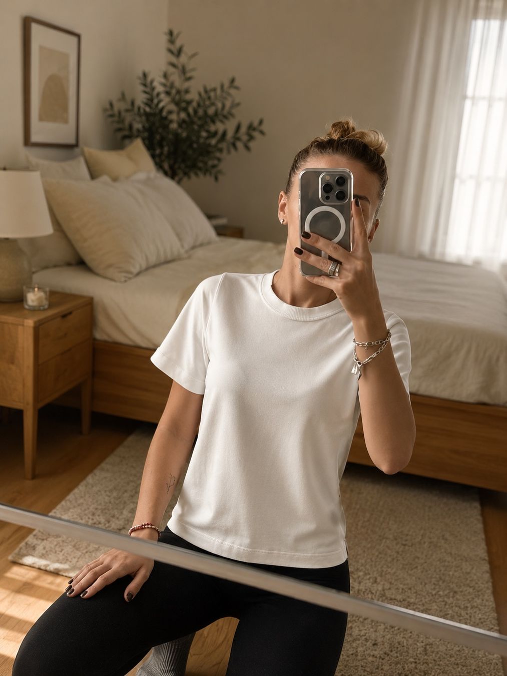 Zara T-shirt: ZARA Basic White T-Shirt, Size S – Usato da Baar venduto da Zlata1