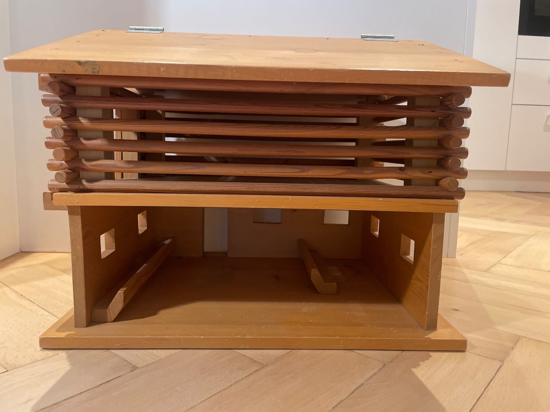 Spielzeuge: Grosser massiver alter Holz Spielstall – Gebraucht aus Frasnacht von GracyStore 3