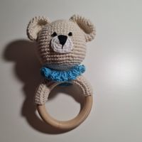 Handgemachte Babyrassel "Bär"
