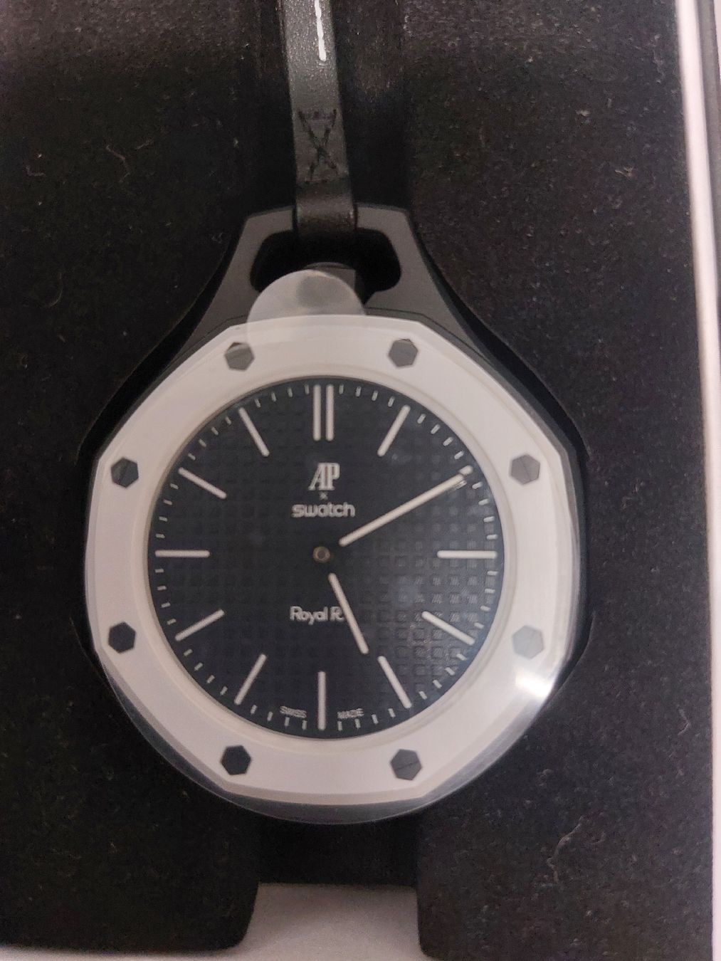 Swatch Uhren: Audemars Piguet x swatch Royal Pop – Neu und originalverpackt aus Orpund von Sputn1k 1