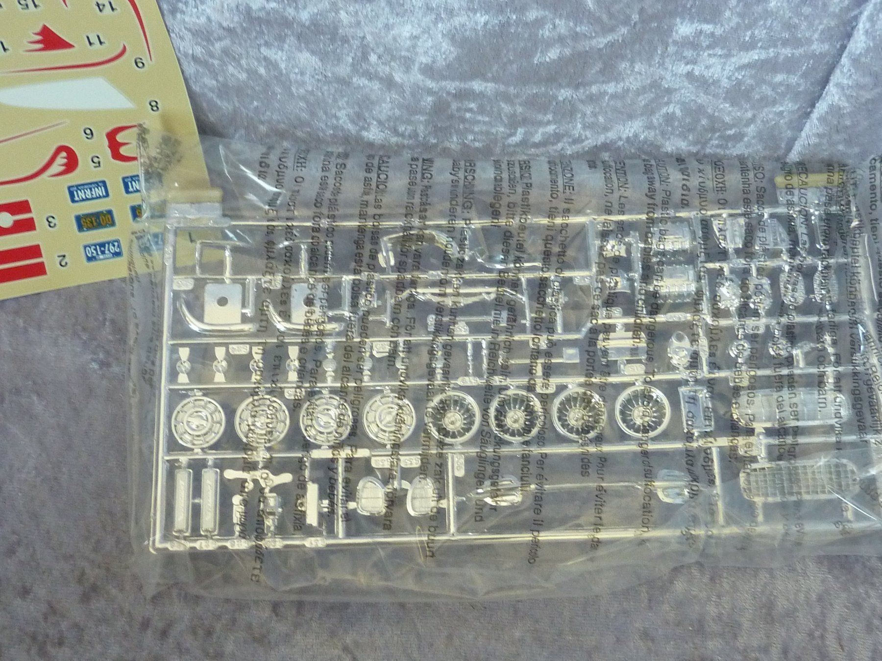 AMT/ERTL Modellini d'auto: Chevrolet Corvette 1962 1:25 – Nuovo (secondo la descrizione) da Dürrenäsch venduto da modellautos4you 5