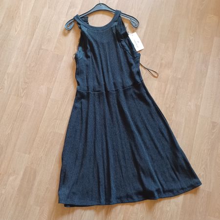 Elegantes Anna Field Kleid mit Spitzendetails Gr. 44 neu