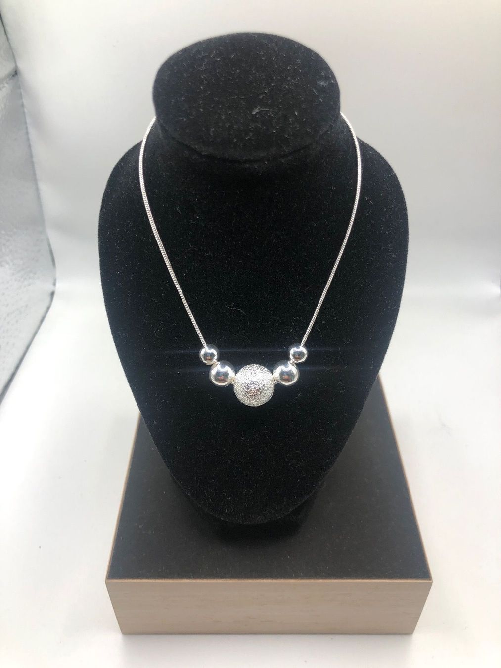 Catenine: Collier pendentif perles 22cm – Nuovo (secondo la descrizione) da Chamoson venduto da Pince26