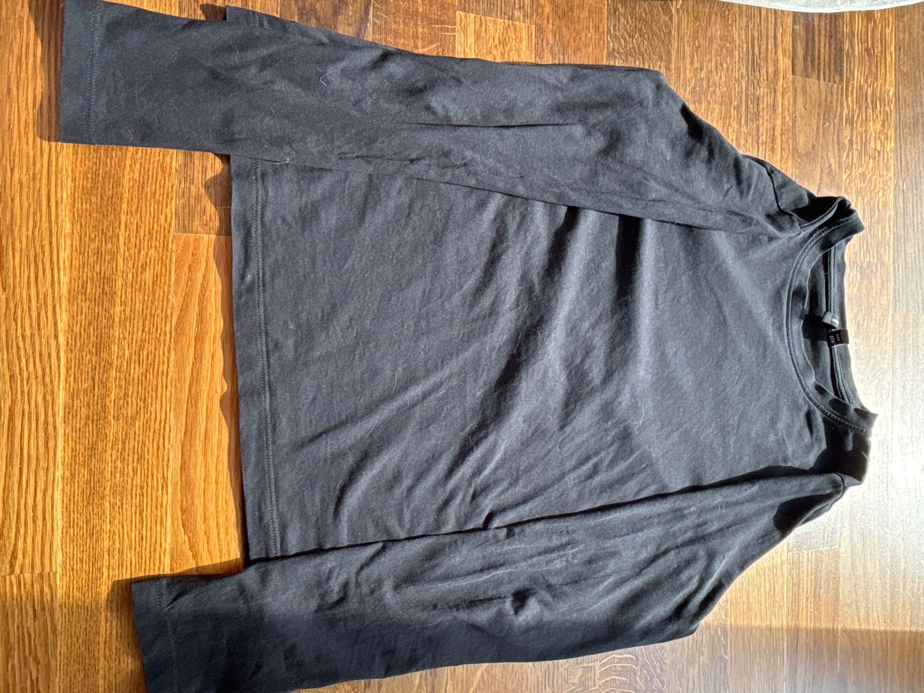 T-shirt: Langarm T-Shirt – Usato da Winterthur venduto da Fabunzkel 1