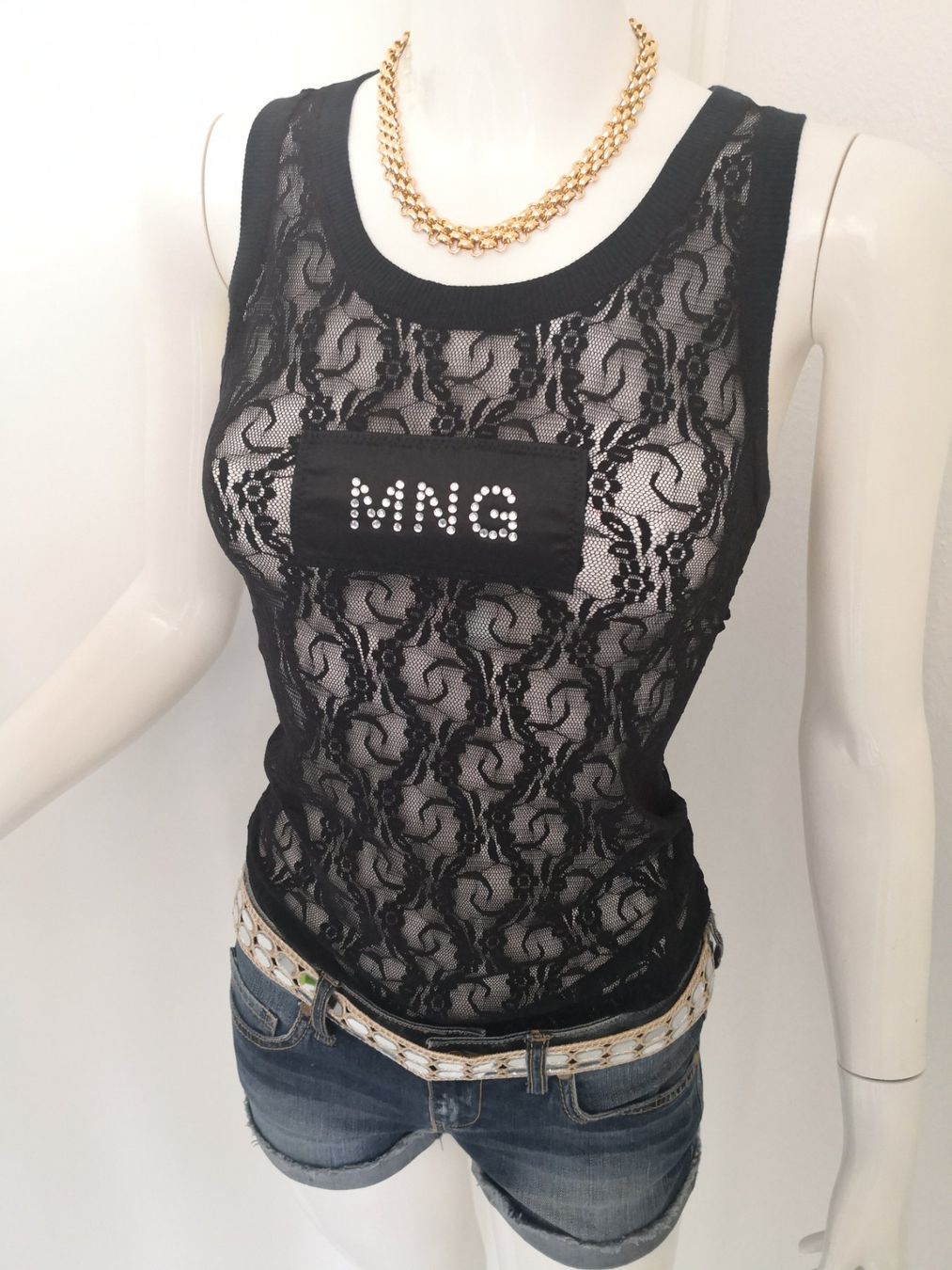 Mango Tops: 🤩MANGO SPITZEN-TOP STRETCH SCHWARZ MIT STRASS – Neuf (Voir description) à Olten par Naja-Twins-Twins 1