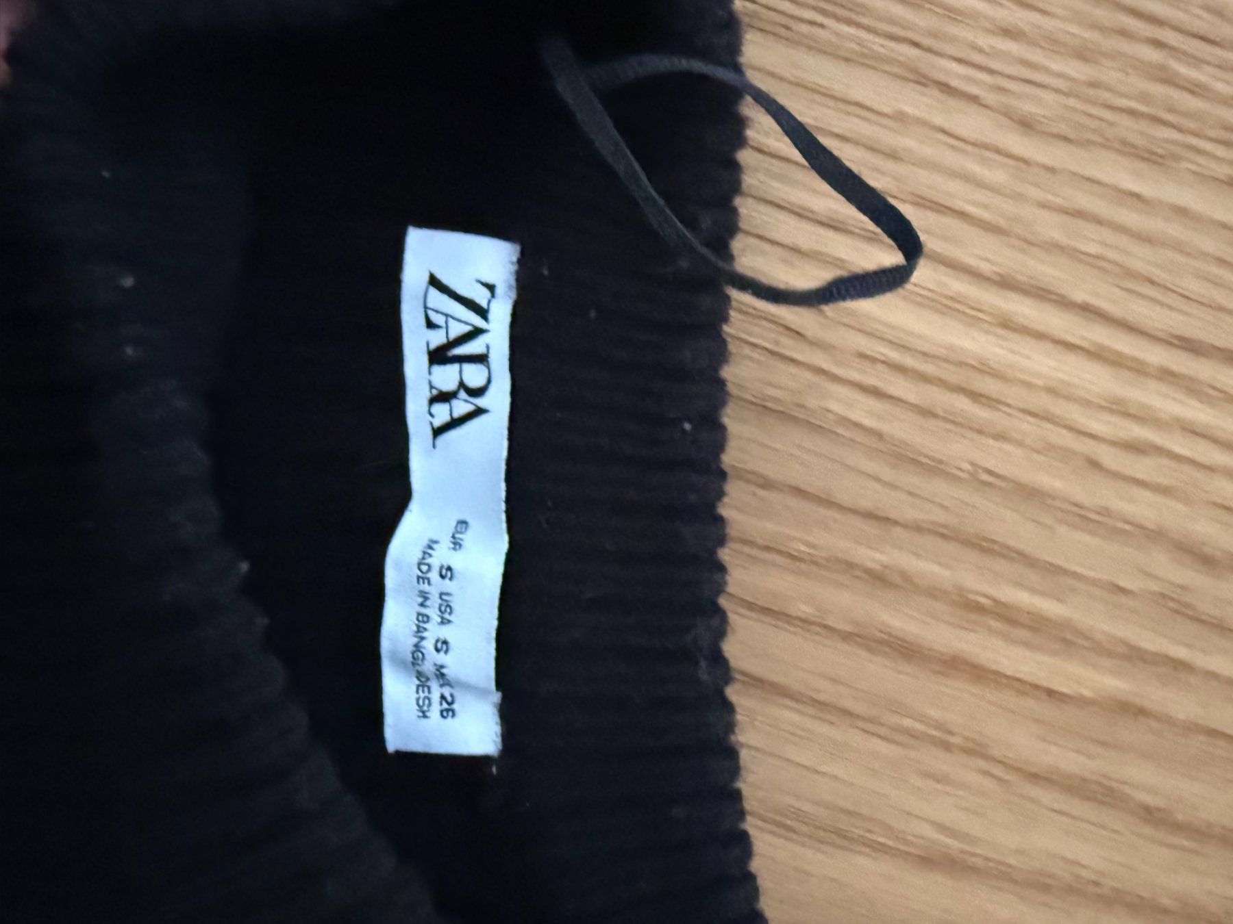 Zara Pulls & Sweat-shirts: Stick Pulli – D'occasion à Killwangen par qsu_zdj8 2