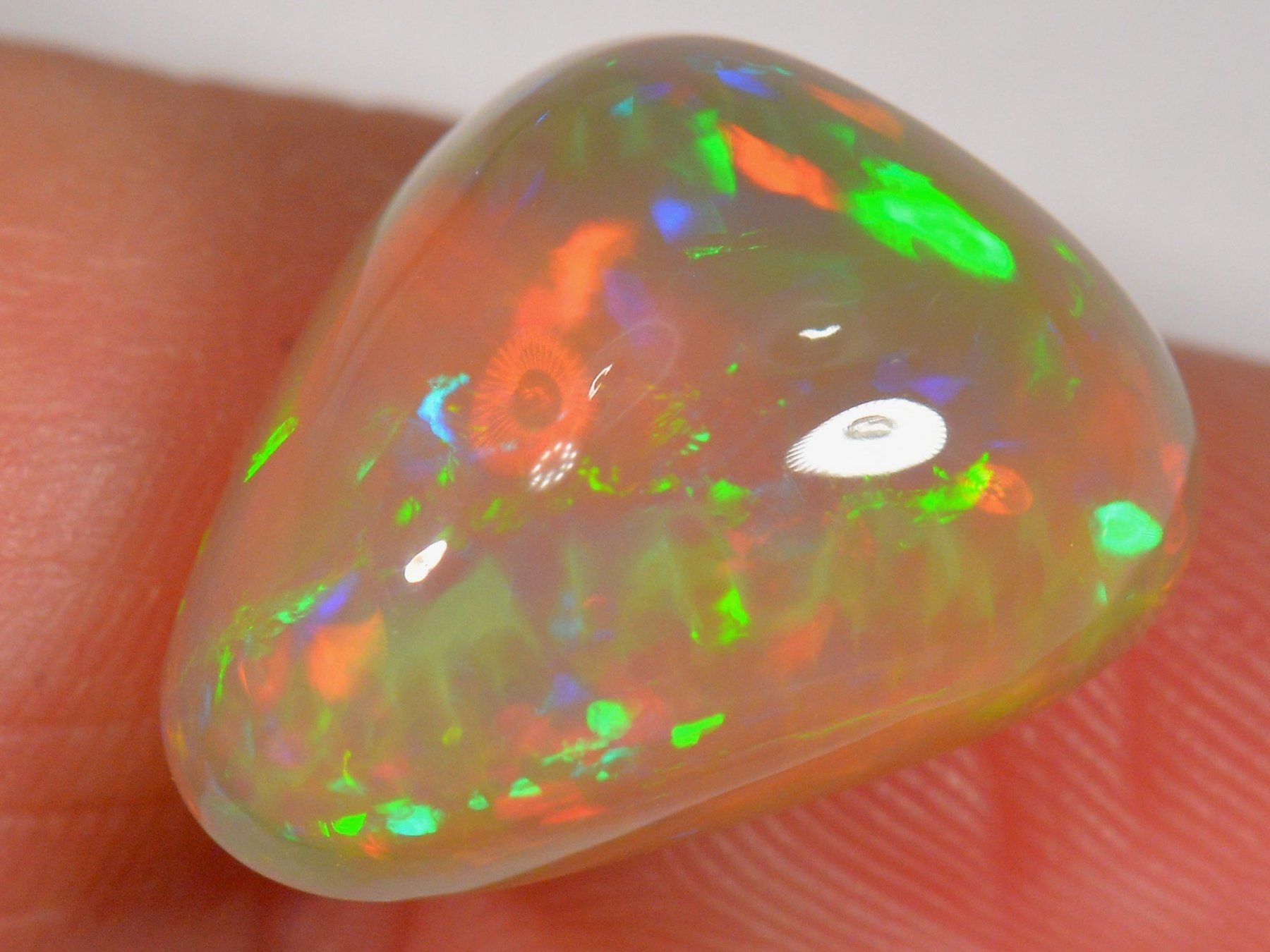 Edelsteine: 10.3 Karat - Schöner Äthiopischer Welo Opal – Neu (gemäss Beschreibung) aus Rüti ZH von DeinOpal 2