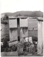 Fotografie Rudolphstein, zerstörte Auto