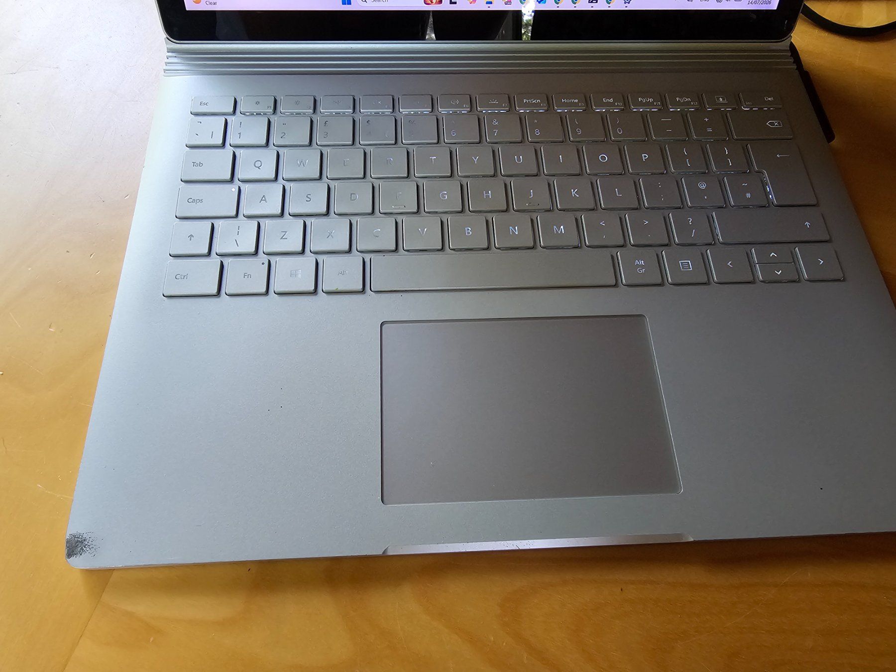 Microsoft Notebook: Microsoft Surface Book 2 - 16 GB RAM, i7 – Usato da Eglisau venduto da rob_2c7p 5